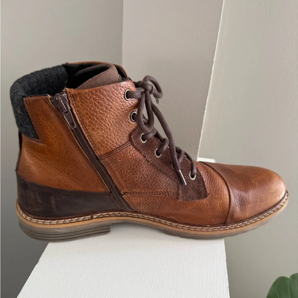 Crown Vintage Men's Two-Tone Tan Leather Chukka Zip Up Boots